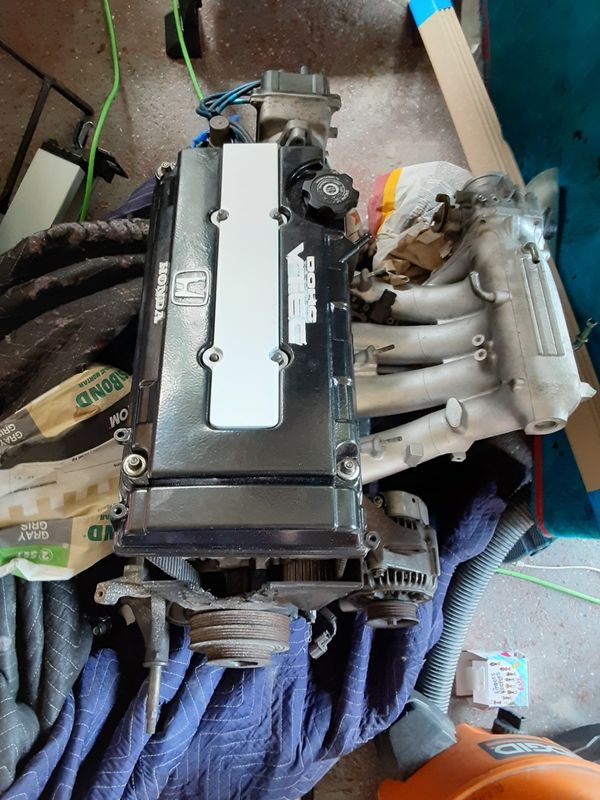 B series motor b16a2 b series swap for Sale in Pompano Beach, FL OfferUp