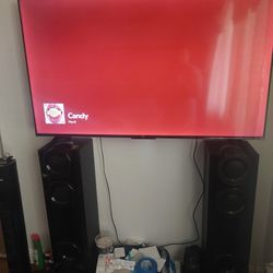 Smart TV and home theater 