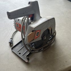 Black & Decker 7 1/4" Utility Saw