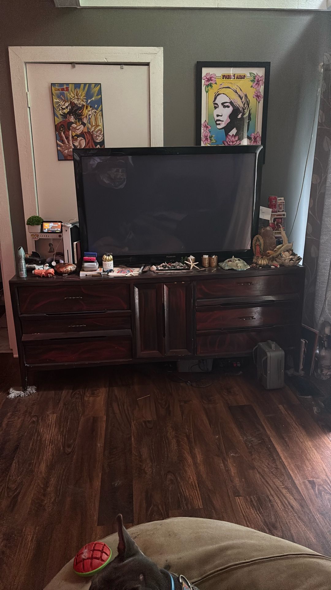 Cherry Brown Wooden Dresser