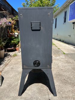 Smoke Vault (Smoker)