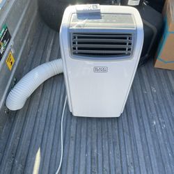 BLACK+DECKER 12,000 BTU Portable AC