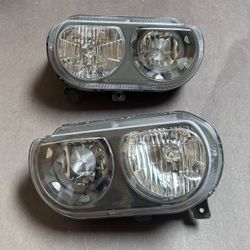 Pair Headlights Assembly 2008-2014 Dodge Challenger Left Right Side Halogen Black Headlamps 