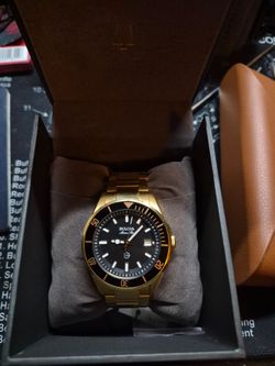 Bulova  Marine Star Date Quartz Gold Stainless Steel Watch 43MM