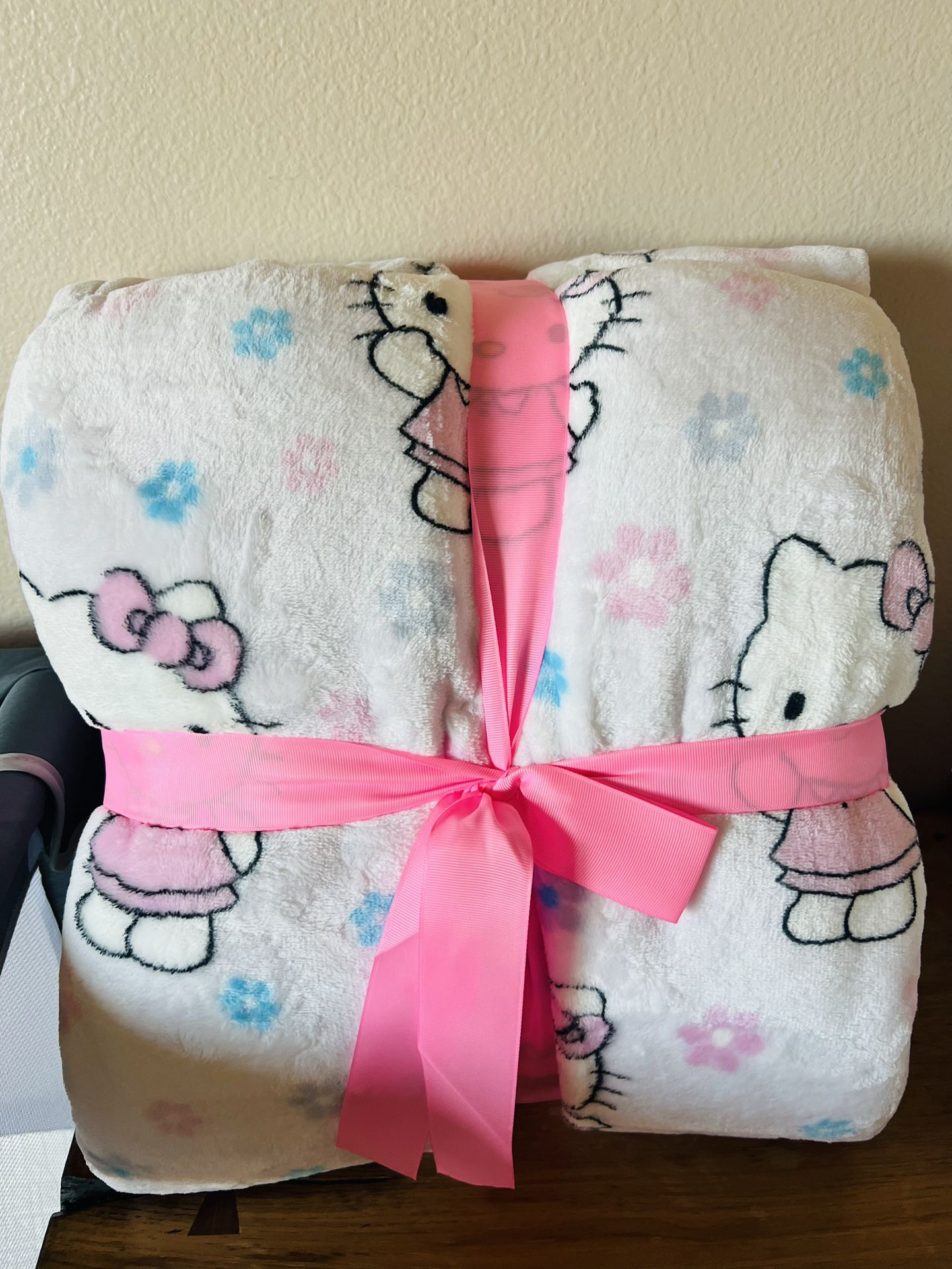 Hello Kitty Blanket 90x90 