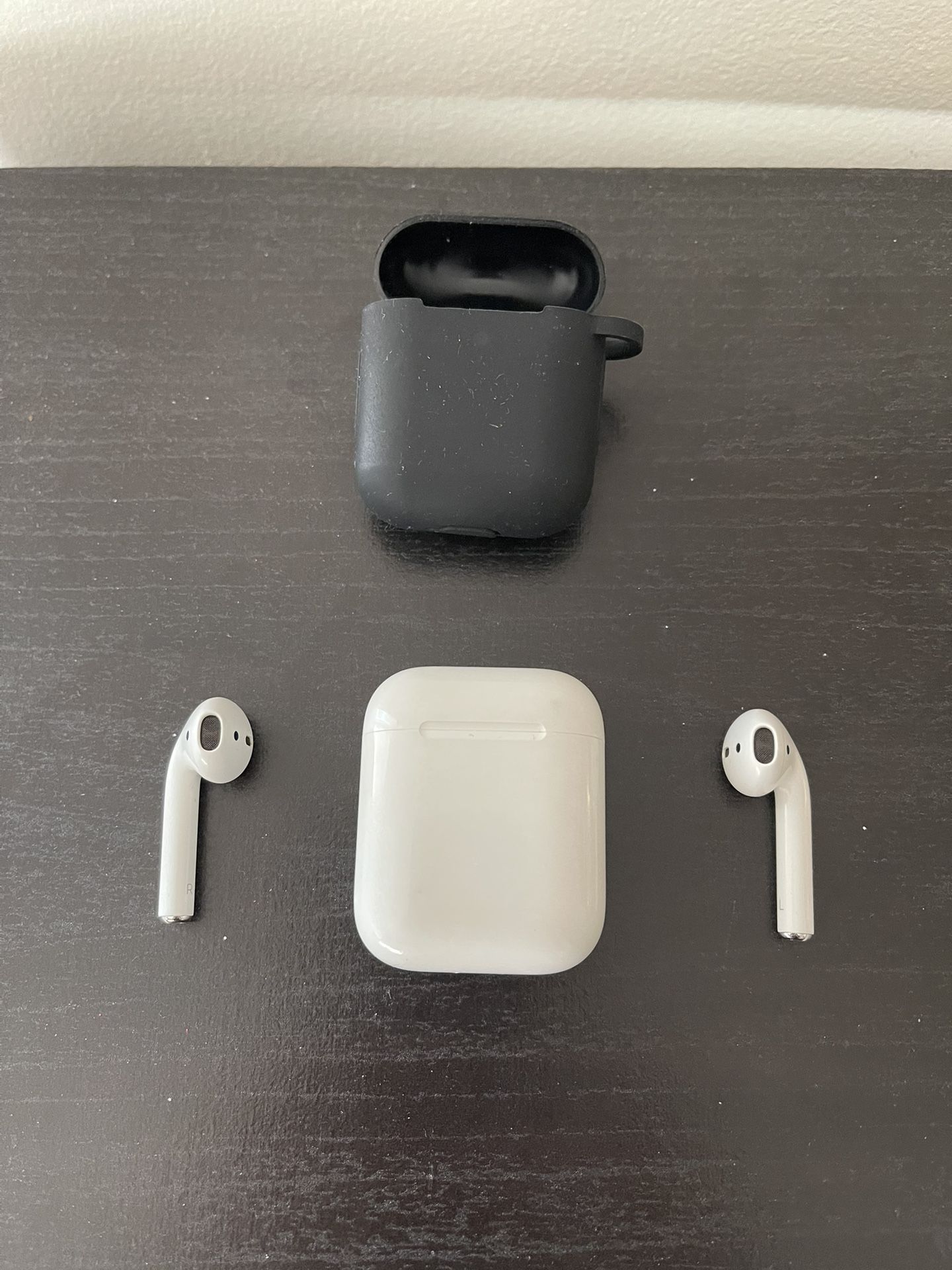 AirPods 1st Generation