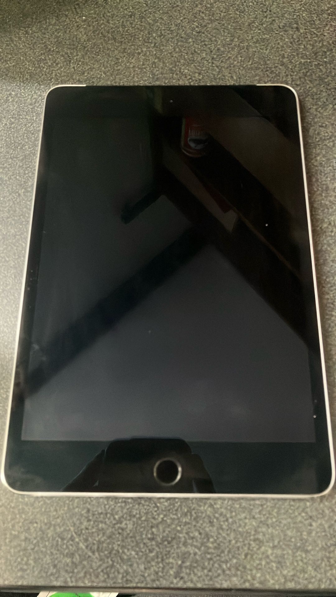 Apple iPad Mini 4 (4th Gen)