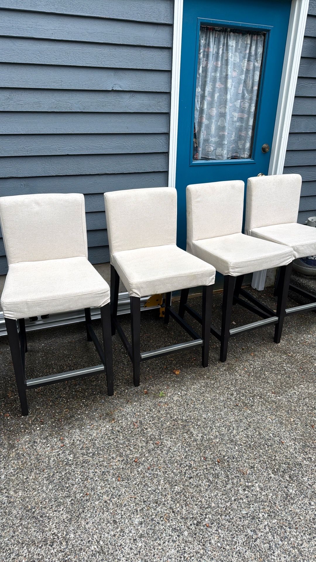 Free Bistro Table & Chairs