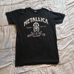 metallica t shirt