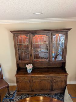 Reduced! Ethan Allen "Old World Treasures" Hutch