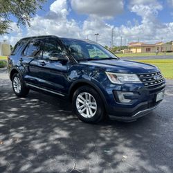 Ford Explorer ✅✅ XLT 