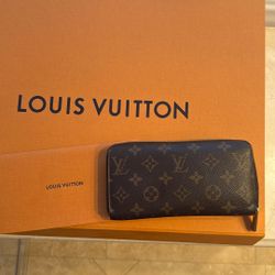 Louis Vuitton Wallet