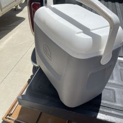 Igloo Ice Chest
