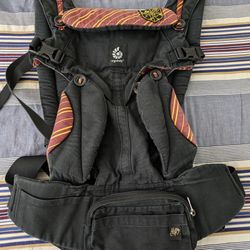 ERGOBABY  Omni 360 HARRY POTTER Baby Carrier - Limited Edition