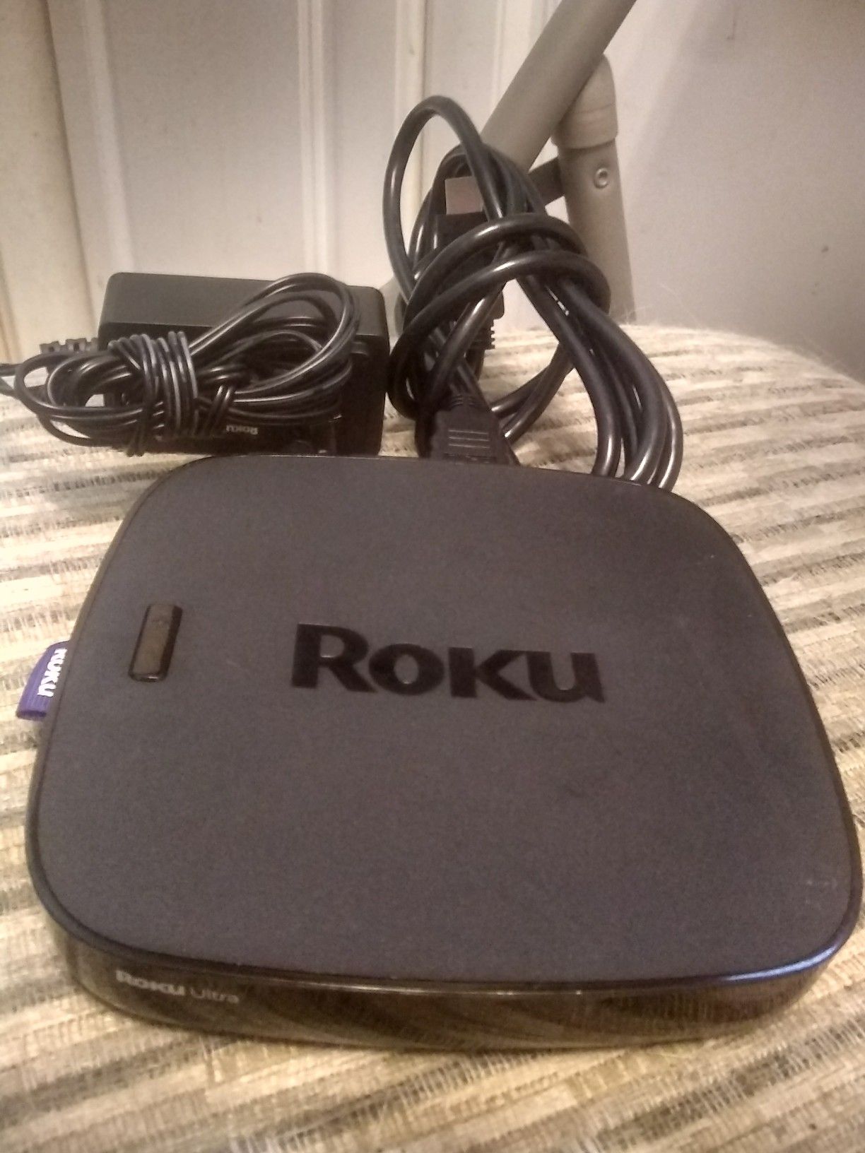 Roku Ultra model# 4660x2 (no remote)