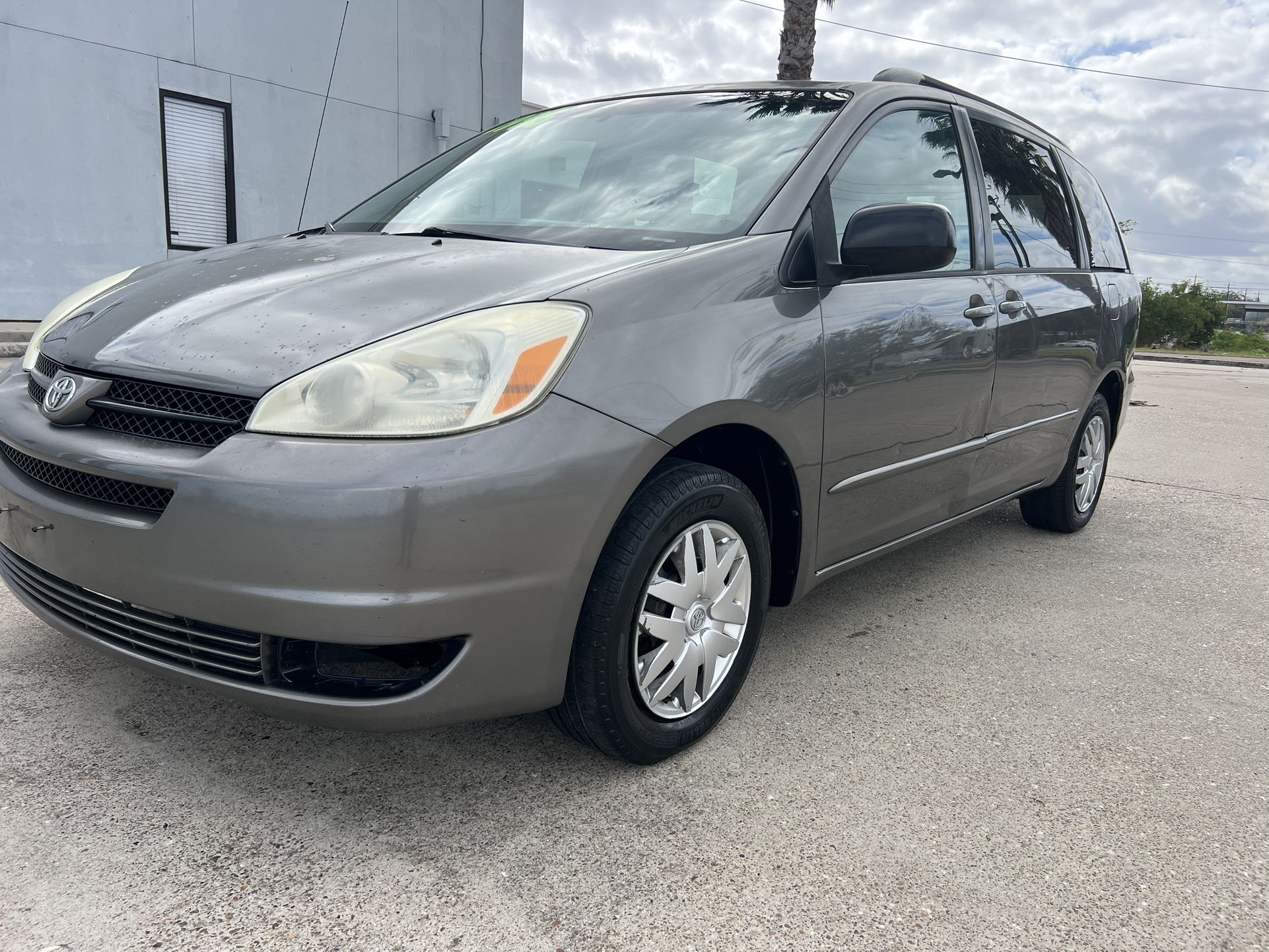 2005 Toyota Sienna