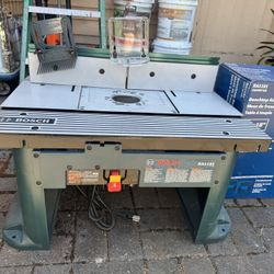 Brand New Bosch Bench top router Table