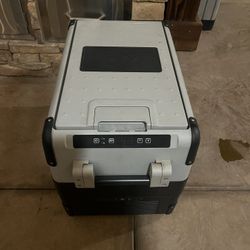 mini fridge and freezer