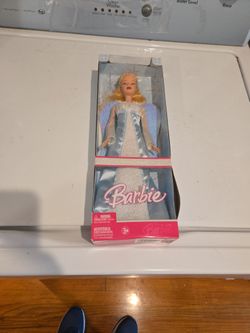 2006 Barbie Holiday Angel