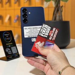 GALAXY S25 128GB UNLOCKED 💙