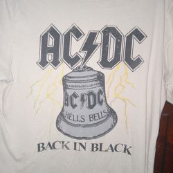 AC/DC  Men's Hells Bells T-Shirt Sz..M