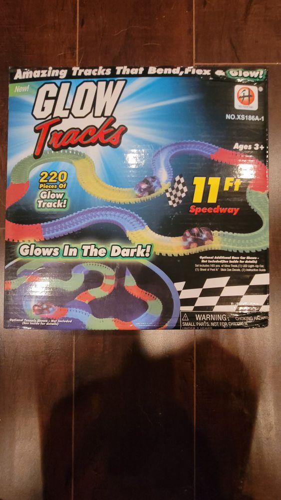 New glow magic track car toy set