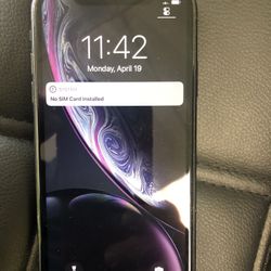 iPhone XR 64 GB factory unlocked to any carrier excellent condition