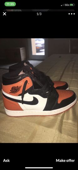 Shattered backboard 1s size 10