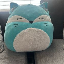 Blue Fox Squish mellow  Jumbo