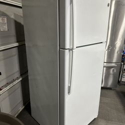LIKE NEW FRIDGE✅👍💯  WORKS GREAT