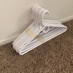 Plastic Hanger (10ea)