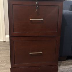 2 Drawer filing cabinet 