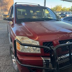 Nissan Armada 2005 