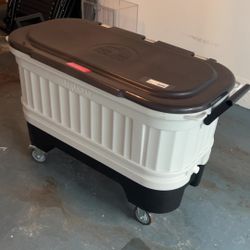Igloo Party Bar 126qt 