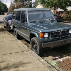 1991 Mitsubishi Montero