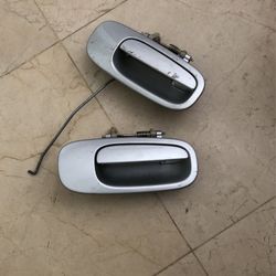 2010 Dodge Charger plastic door handle. $15 each.