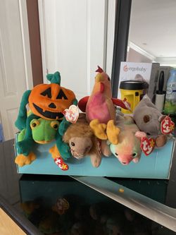 Collectables BEANIE BABIES!!