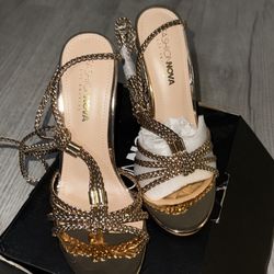 Fashion Nova Heels 