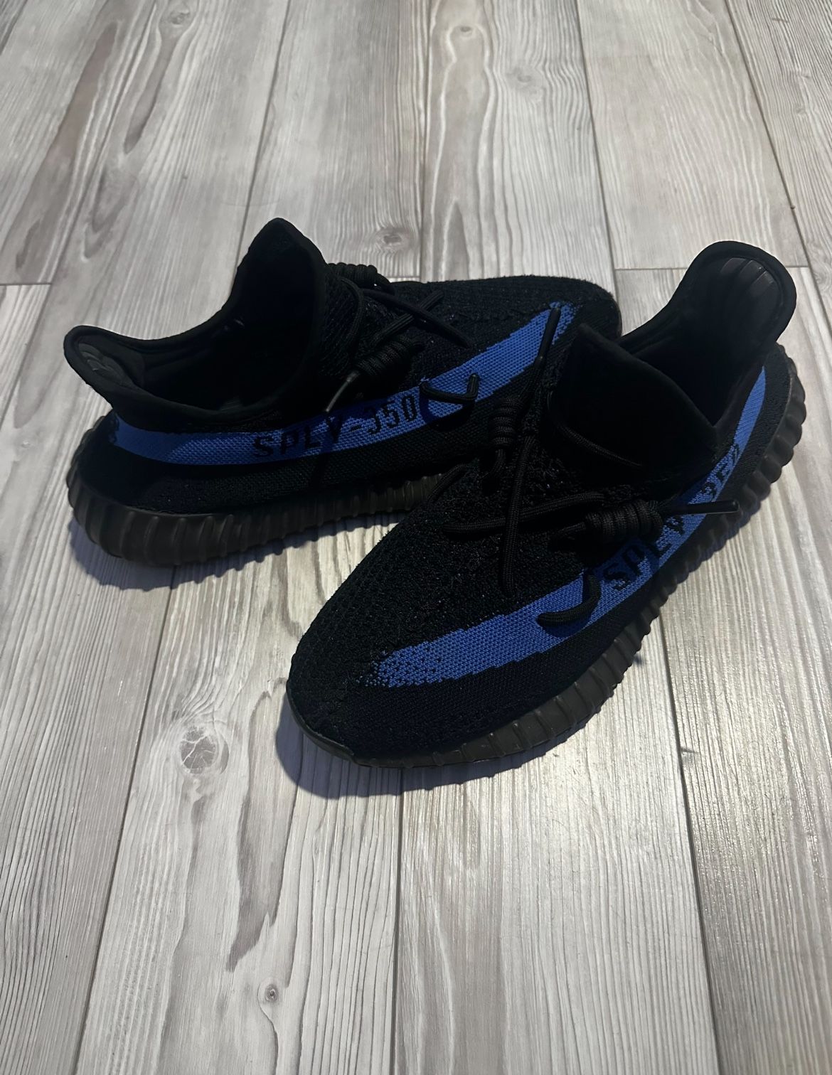 adidas Yeezy boost 350 V2