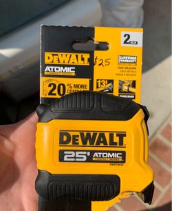 Dewalt measuring tape