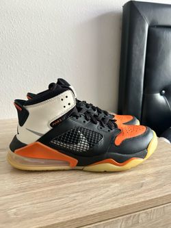 Air Jordan Mars 270 'Shattered Backboard Size 6 US