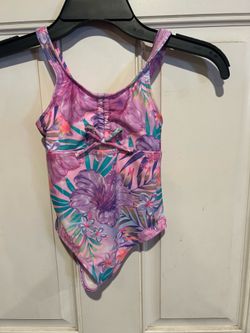 Little girl swimsuit
