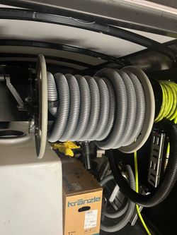 Rocker Vaccum Reels
