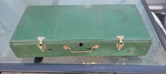 Coleman 3 burner camping stove