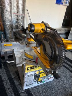 Dewalt DWS779 Double Bevel Sliding Miter Saw