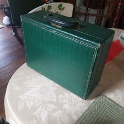 Vintage Makeup case by Capitol Luggage 