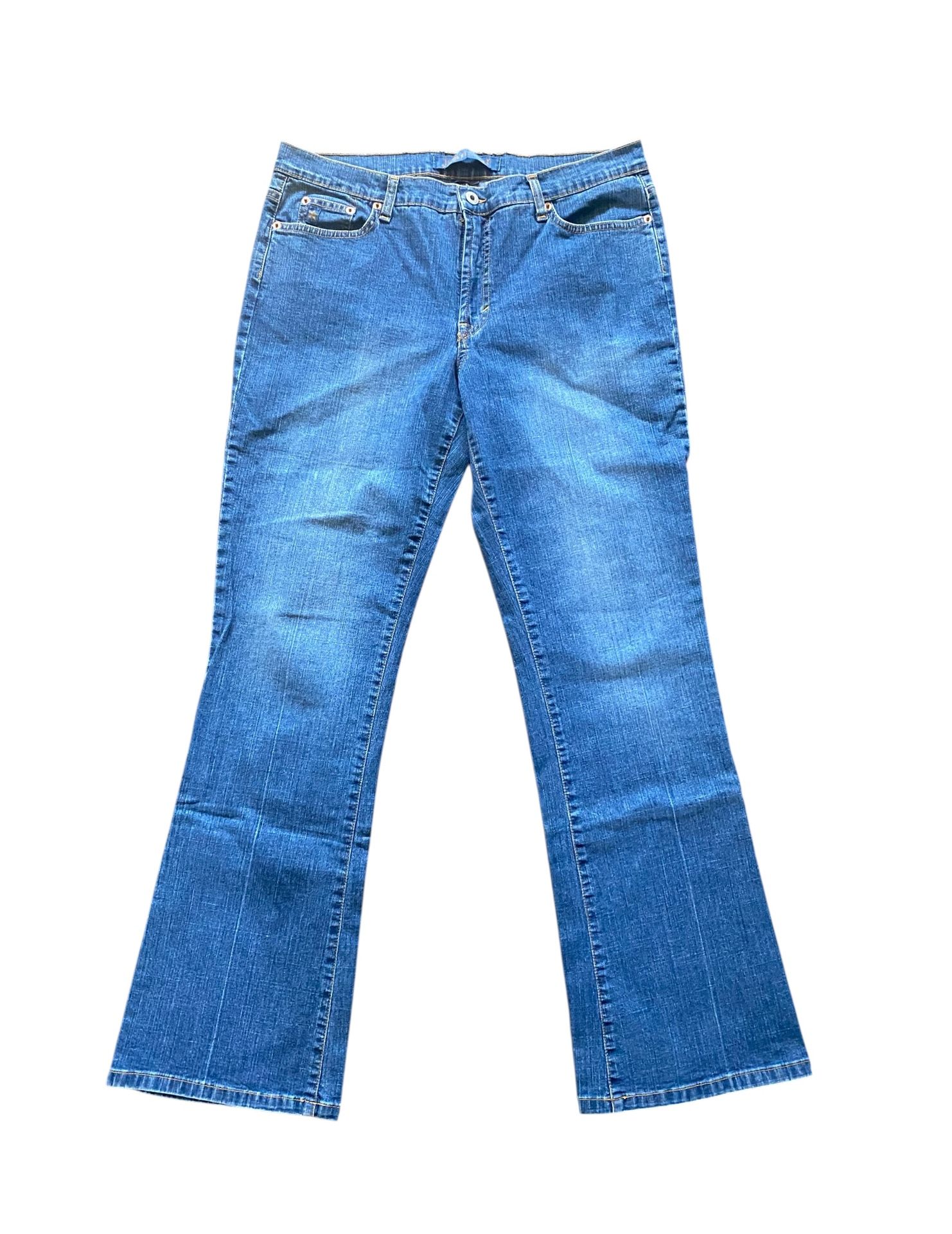 Jeanstar Women’s Bootcut/Flared Mid-Rise Denim Jeans Size 12 Inseam 31