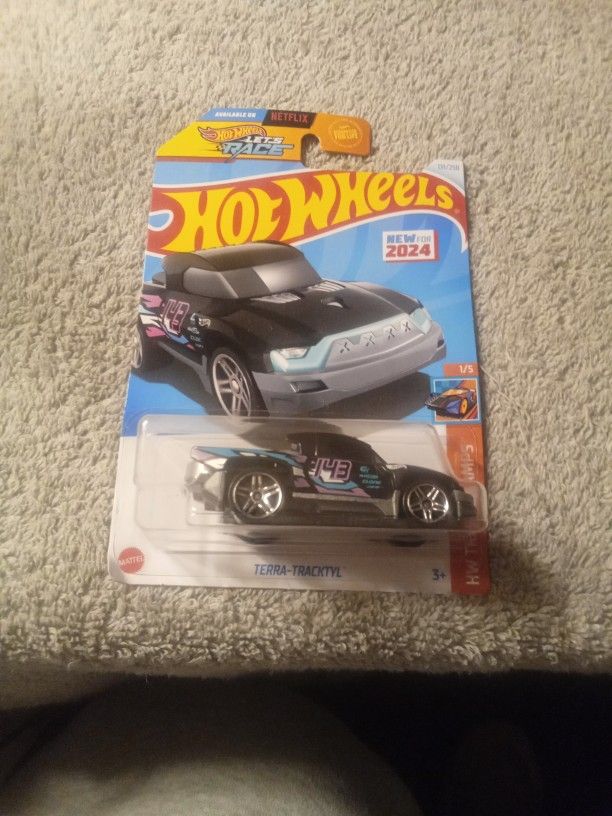 HOT WHEELS