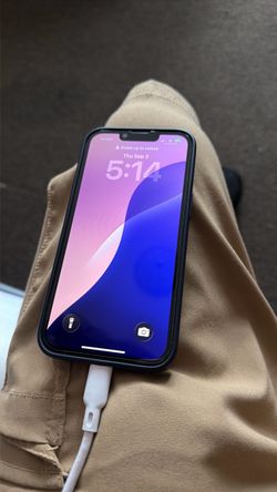 16e iPhone 128g unlocked black