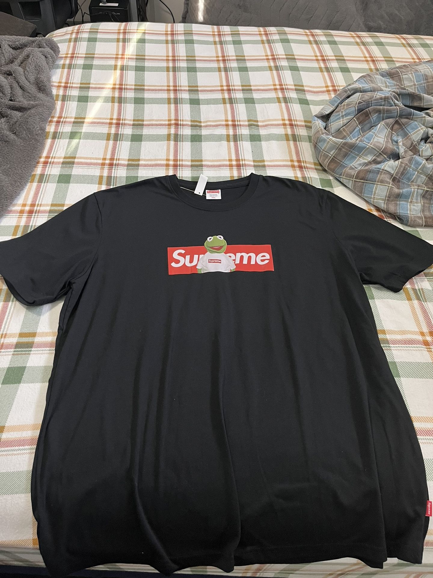 Supreme kermit tee